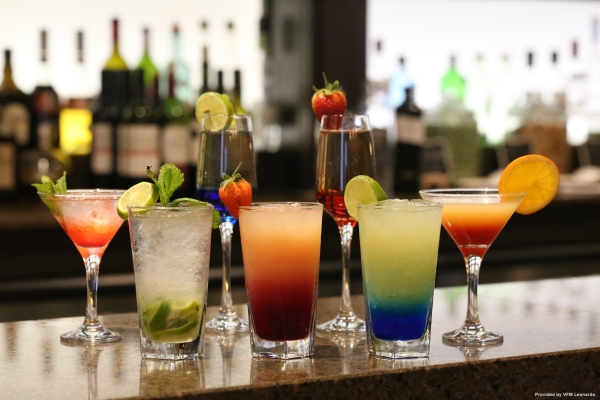 Holiday Inn LONDON - KENSINGTON HIGH ST. (Londyn)